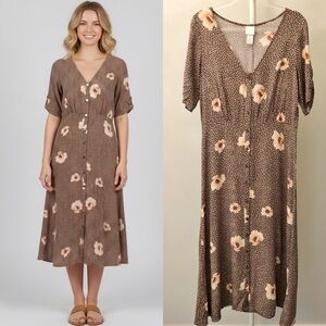 H&M Boho Feminine Cottagecore Tan Earthy Button Down Summer Festival Maxi Dress.
